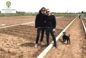 Isabel y su familia desde Aldaia, ya disfrutan de su huerto